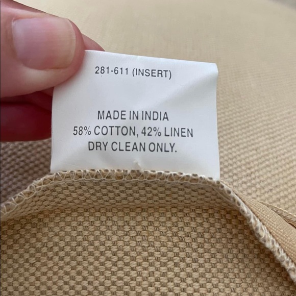 NWT pair of Crate & Barrel pillows - Picture 4 of 6